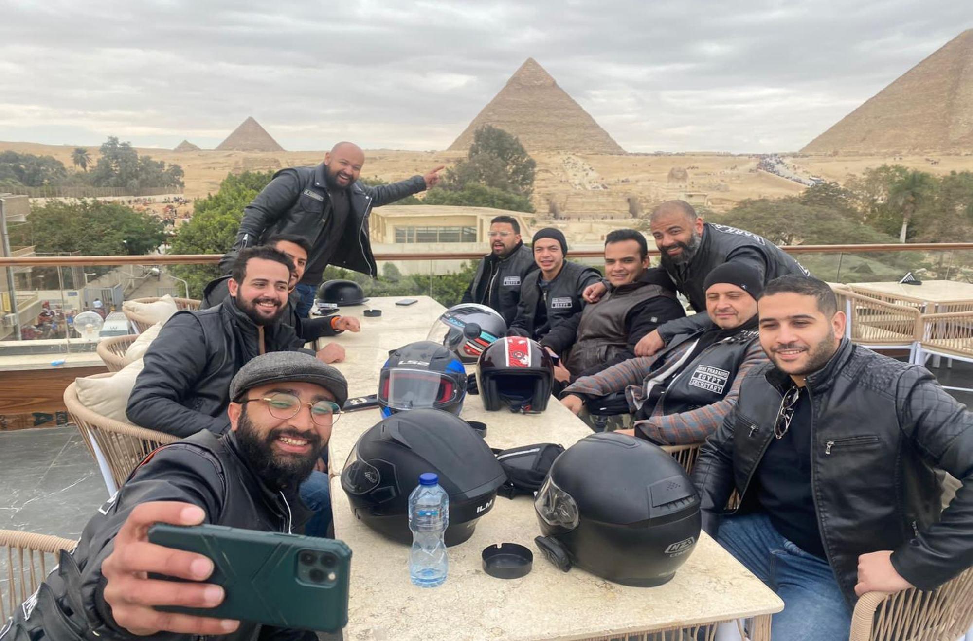 Tree Lounge Pyramids View Inn , Sphinx Giza Kafret el-Gabal エクステリア 写真